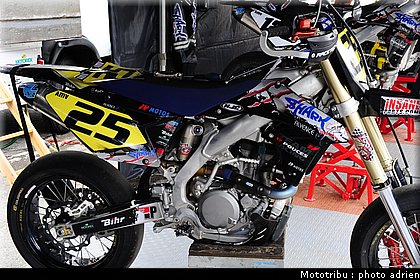 fouquet_07_supermotard_alp_huez_2009.JPG