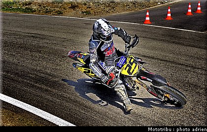 fouquet_15_supermotard_alp_huez_2009.jpg