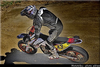 fura_16_supermotard_alp_huez_2009.jpg