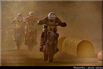 fura_27_supermotard_alp_huez_2009.jpg