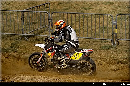 gasperini_09_supermotard_alp_huez_2009.jpg
