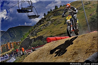 gasperini_16_supermotard_alp_huez_2009.jpg