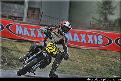 gauthereau_01_supermotard_alp_huez_2009.jpg