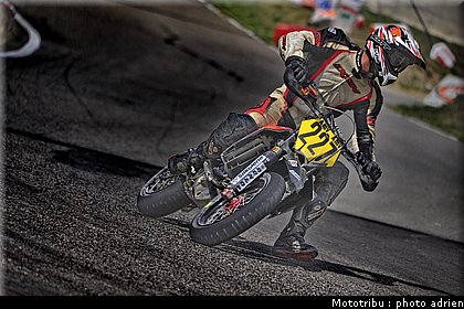 gauthereau_10_supermotard_alp_huez_2009.jpg