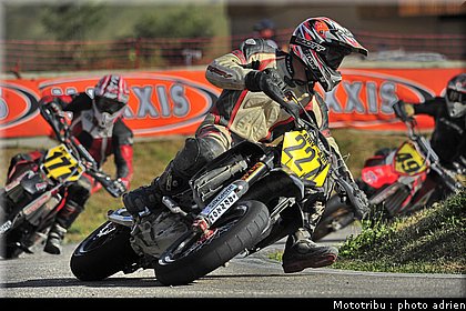 gauthereau_17_supermotard_alp_huez_2009.jpg