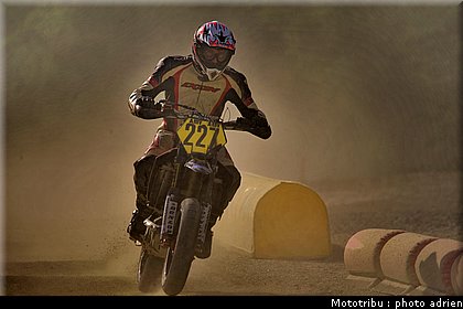 gauthereau_19_supermotard_alp_huez_2009.jpg
