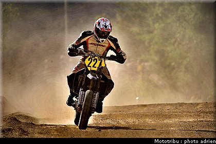 gauthereau_20_supermotard_alp_huez_2009.jpg