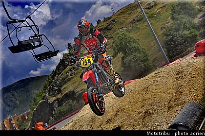 girardclos_5_supermotard_alp_huez_2009.jpg