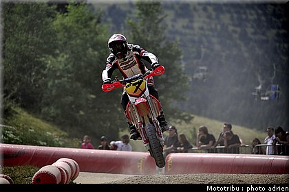 giroud_04_supermotard_alp_huez_2009.jpg