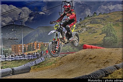 jacquelin_08_supermotard_alp_huez_2009.jpg