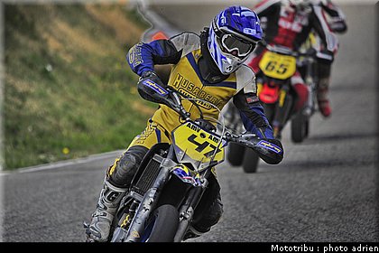morel_a_18_supermotard_alp_huez_2009.jpg