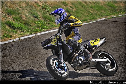 morel_k_05_supermotard_alp_huez_2009.jpg
