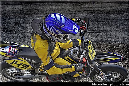 morel_k_11_supermotard_alp_huez_2009.jpg