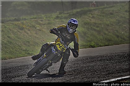 morel_k_15_supermotard_alp_huez_2009.jpg