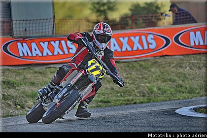 oriol_15_supermotard_alp_huez_2009.jpg