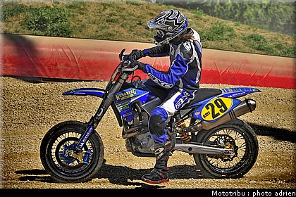 poulain_11_supermotard_alp_huez_2009.jpg