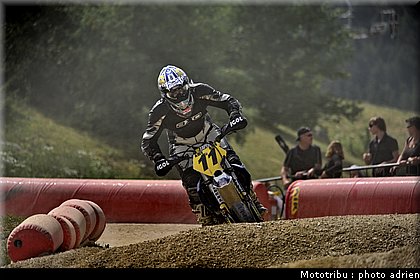 richer_11_supermotard_alp_huez_2009.jpg