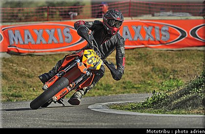 rolland_10_supermotard_alp_huez_2009.jpg