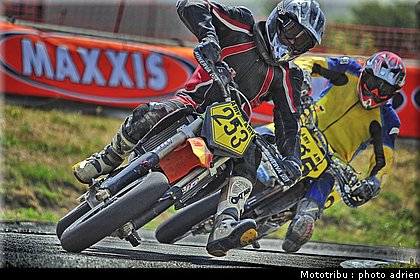 schmaltz_10_supermotard_alp_huez_2009.jpg