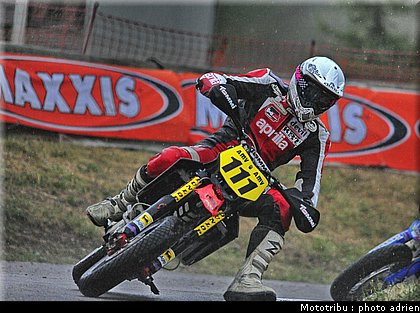 taurel_03_supermotard_alp_huez_2009.jpg