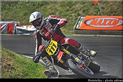 taurel_12_supermotard_alp_huez_2009.jpg