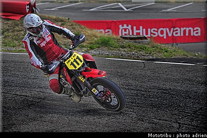 taurel_16_supermotard_alp_huez_2009.jpg