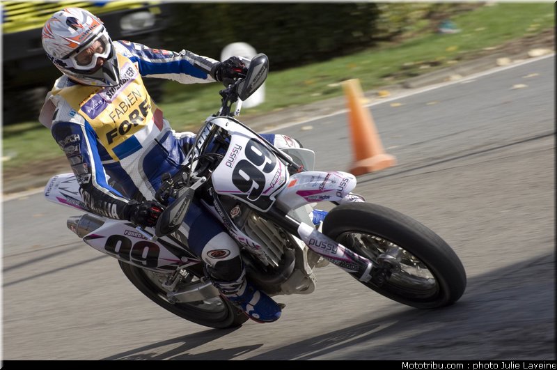 foret_1_superbiker_mettet_2009