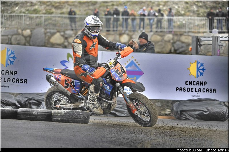 blakeman_06_supermoto_andorre_2009