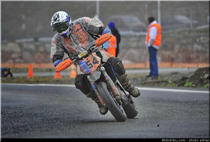 blakeman_14_supermoto_andorre_2009