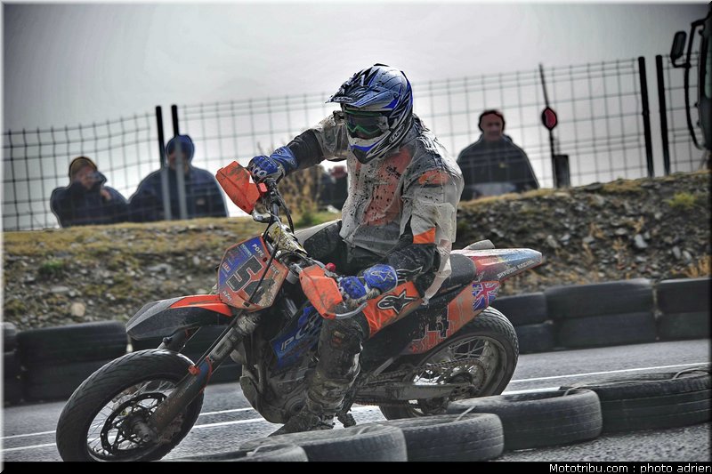 blakeman_17_supermoto_andorre_2009