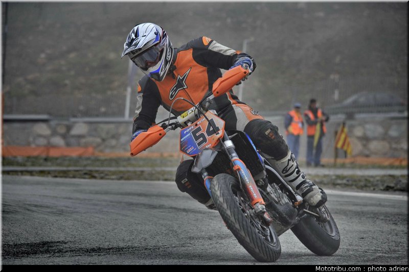 blakeman_18_supermoto_andorre_2009