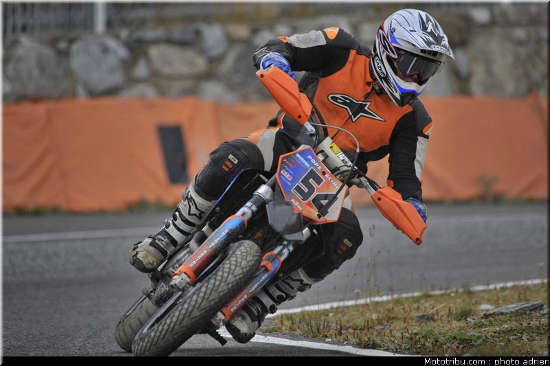 blakeman_22_supermoto_andorre_2009