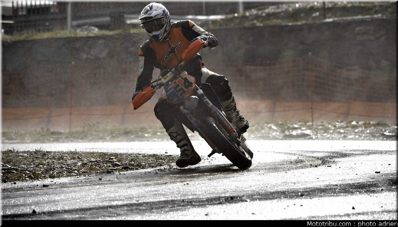 blakeman_29_supermoto_andorre_2009
