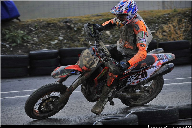 borella_13_supermoto_andorre_2009