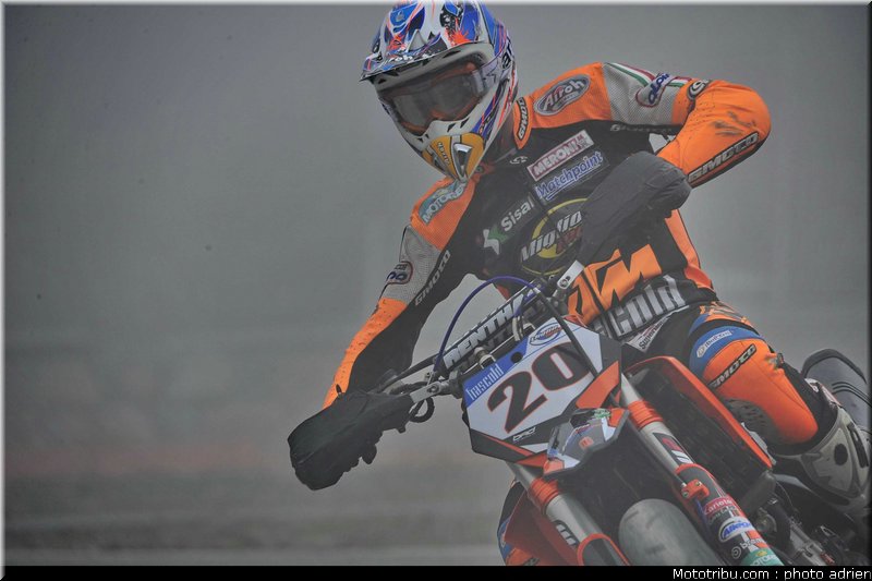 borella_20_supermoto_andorre_2009