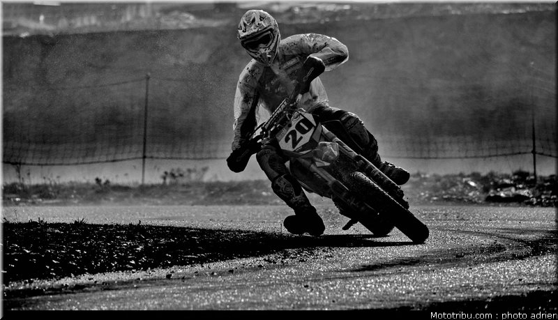 borella_33_supermoto_andorre_2009
