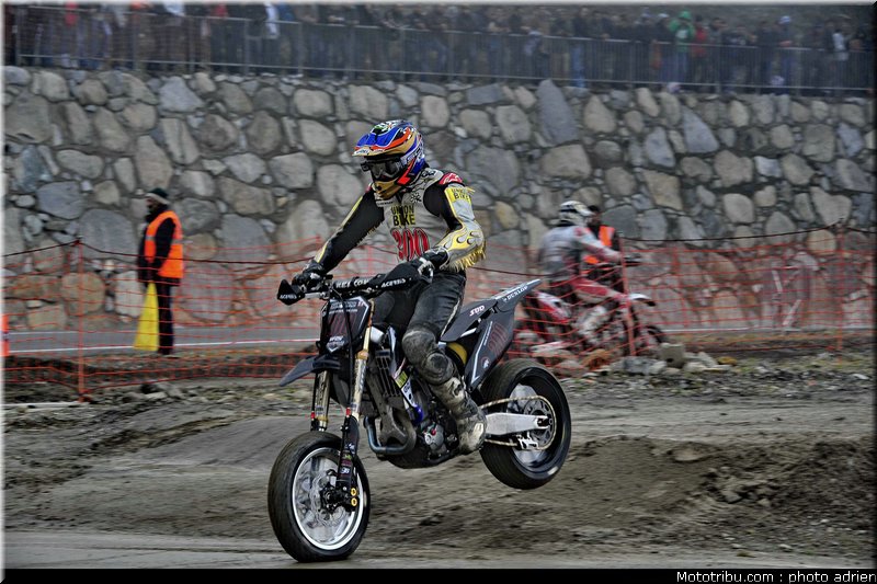 bussei_17_supermoto_andorre_2009