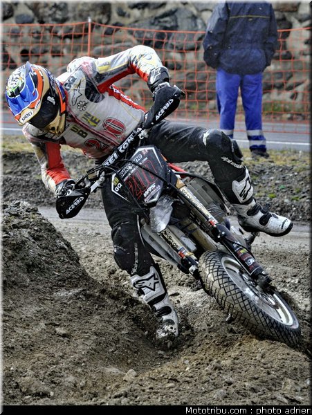bussei_41_supermoto_andorre_2009