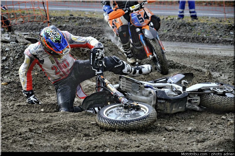 bussei_43_supermoto_andorre_2009
