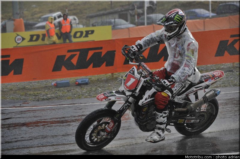 chareyre_a_44_supermoto_andorre_2009