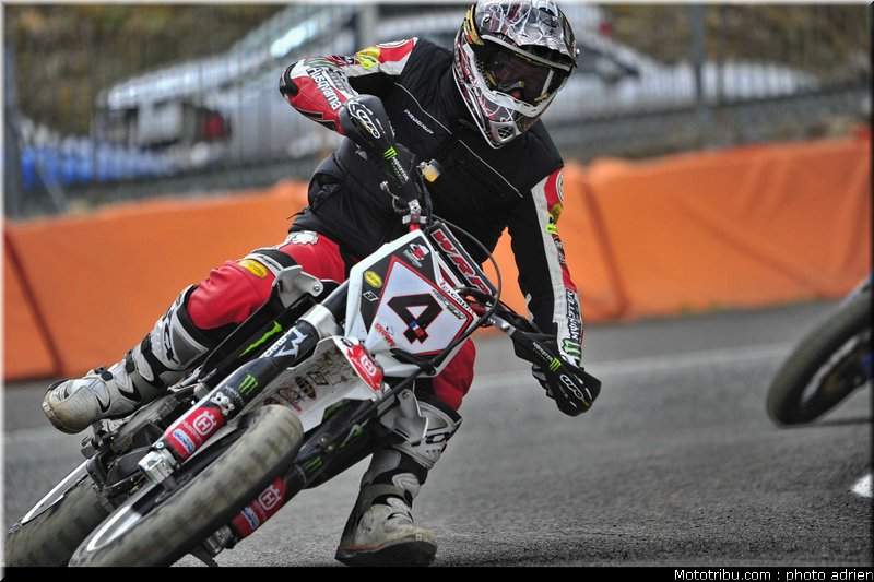 chareyre_t_27_supermoto_andorre_2009