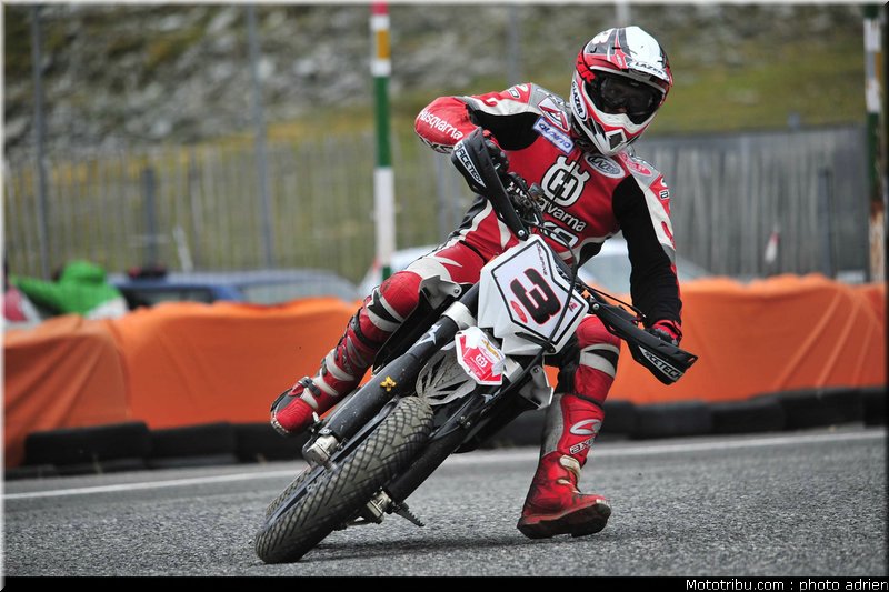 delepine_19_supermoto_andorre_2009