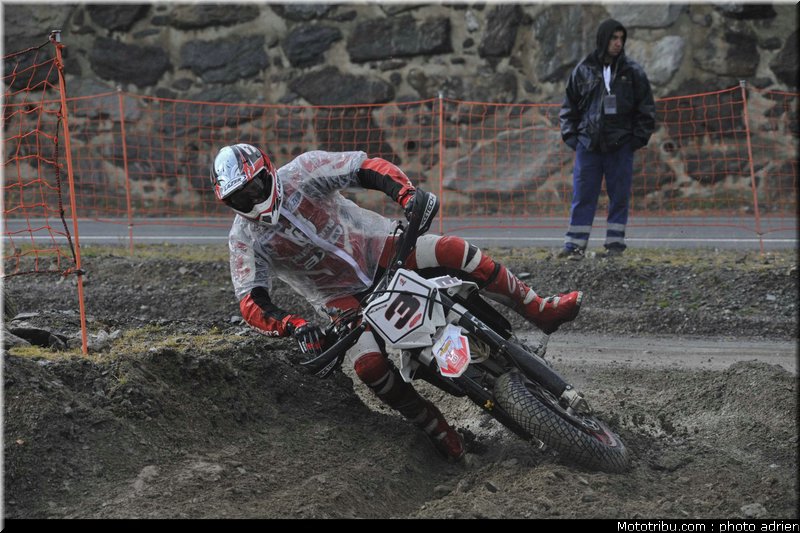 delepine_27_supermoto_andorre_2009