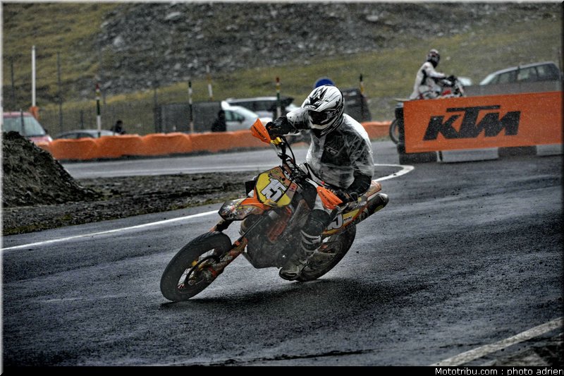deridder_29_supermoto_andorre_2009