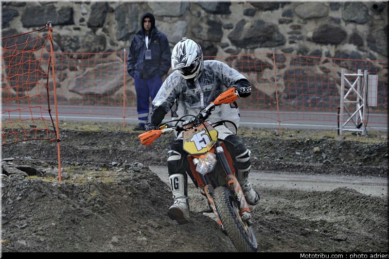 deridder_31_supermoto_andorre_2009