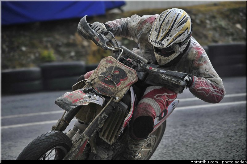 gaspardone_17_supermoto_andorre_2009