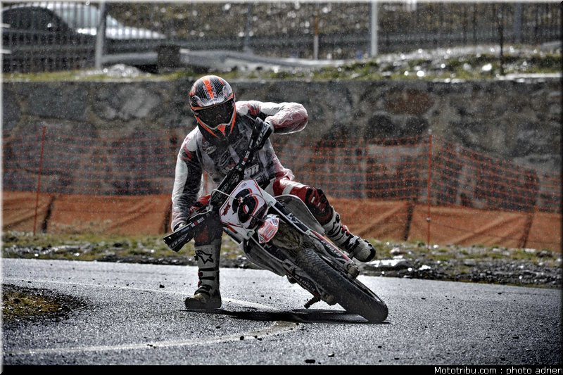 gaspardone_33_supermoto_andorre_2009