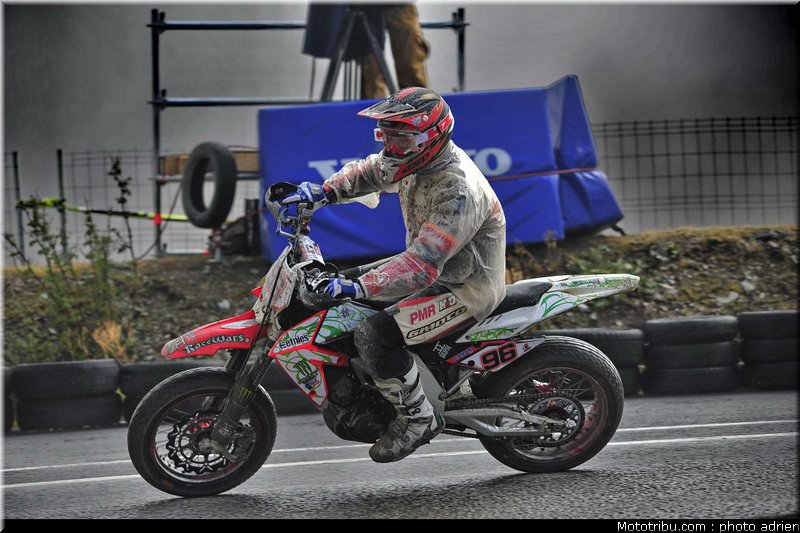 hlad_14_supermoto_andorre_2009