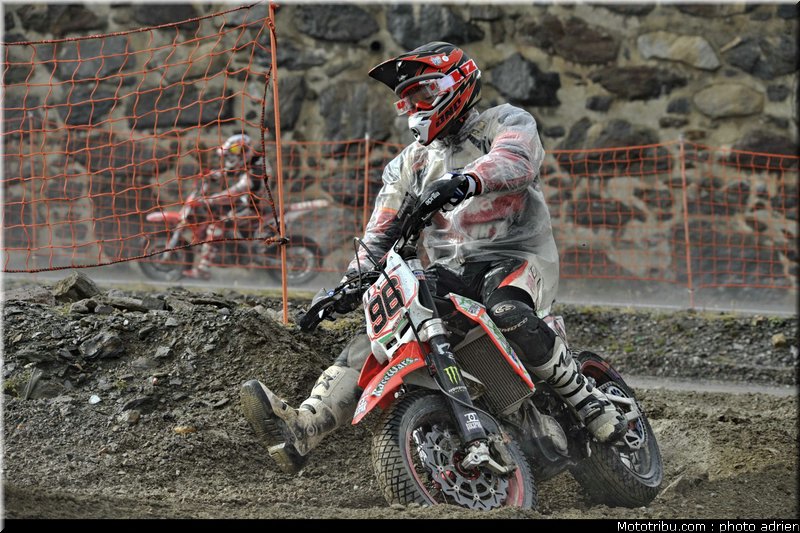 hlad_27_supermoto_andorre_2009