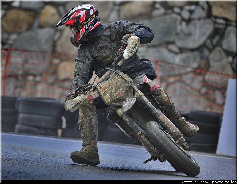 hogdson_07_supermoto_andorre_2009